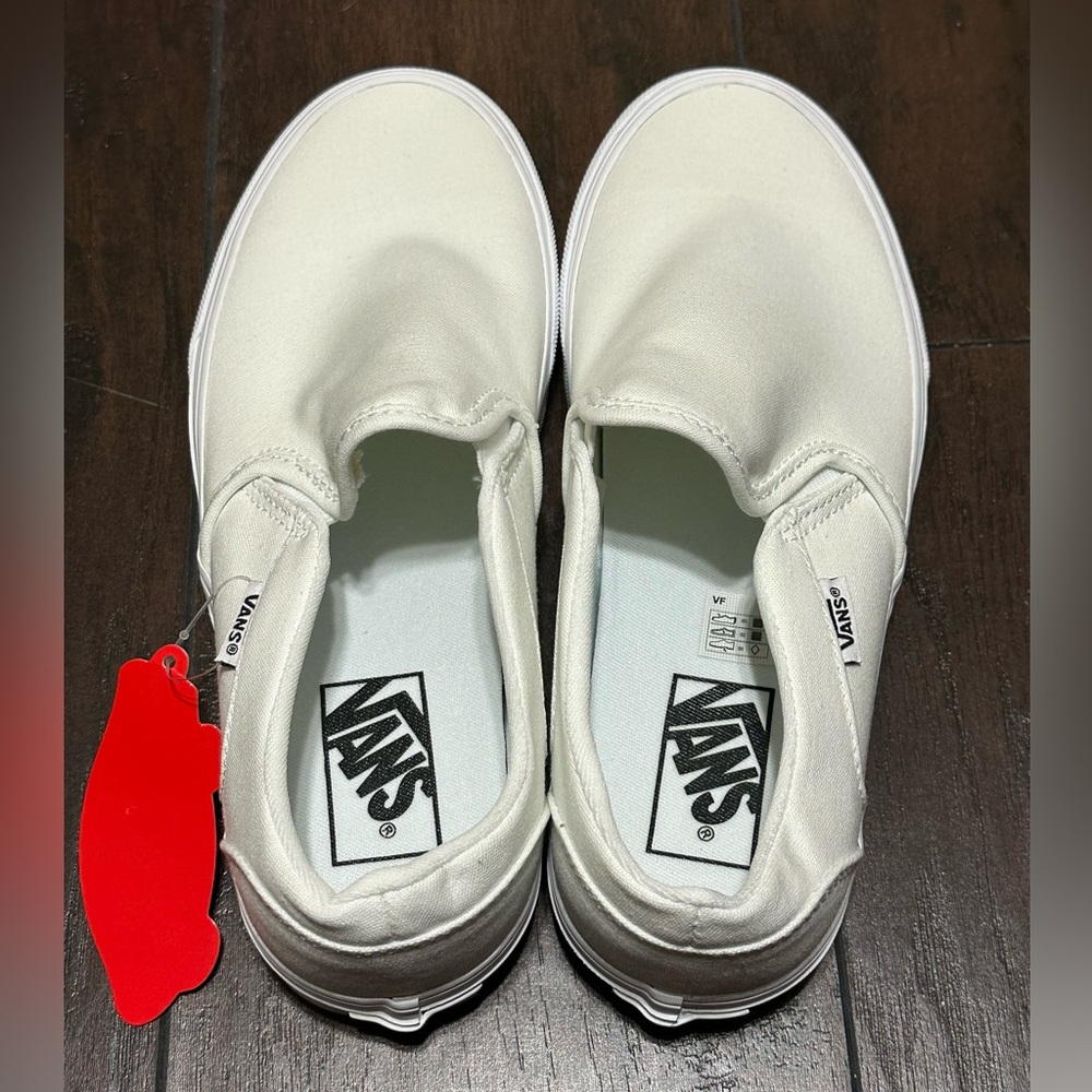 Vans Women’s True White Slip-On Sneakers Size 8 - Picture 3 of 12